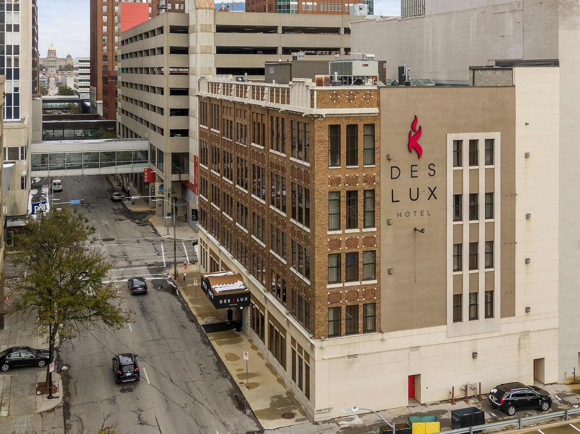 Vista Exterior Des Lux Hotel
