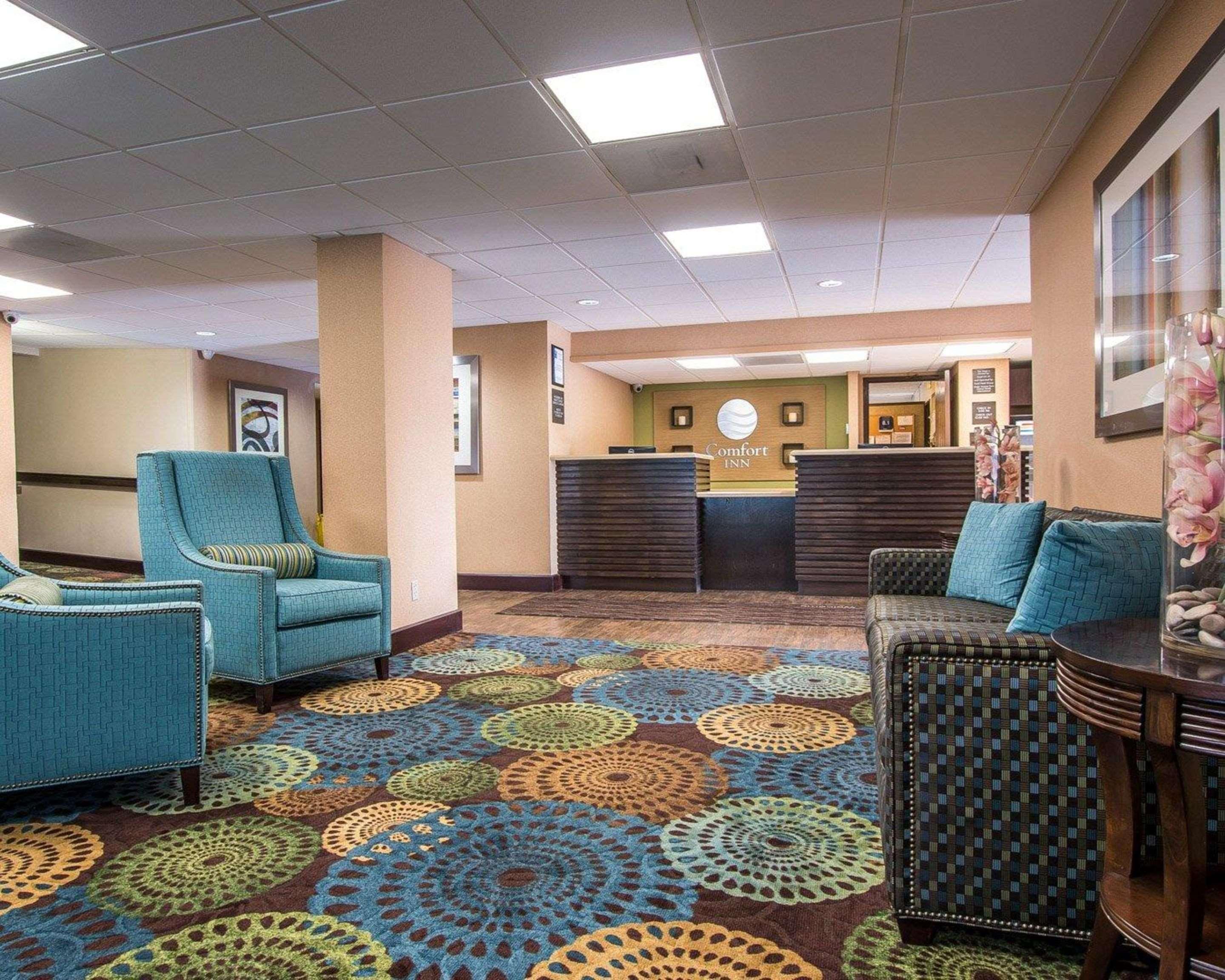 Vista Lobby Comfort Inn Chula Vista San Diego South