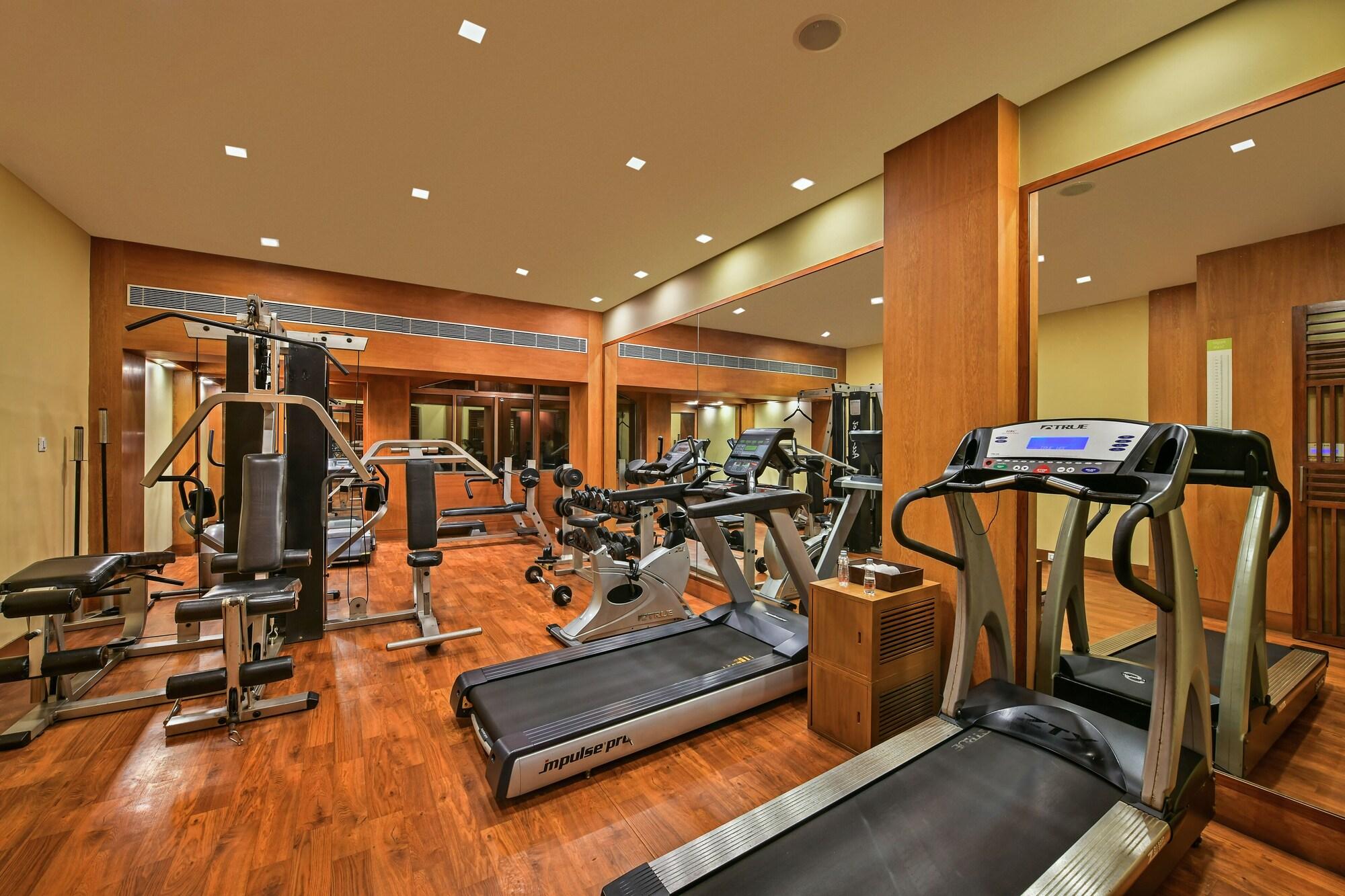 Gimnasio Fariyas Resort Lonavala