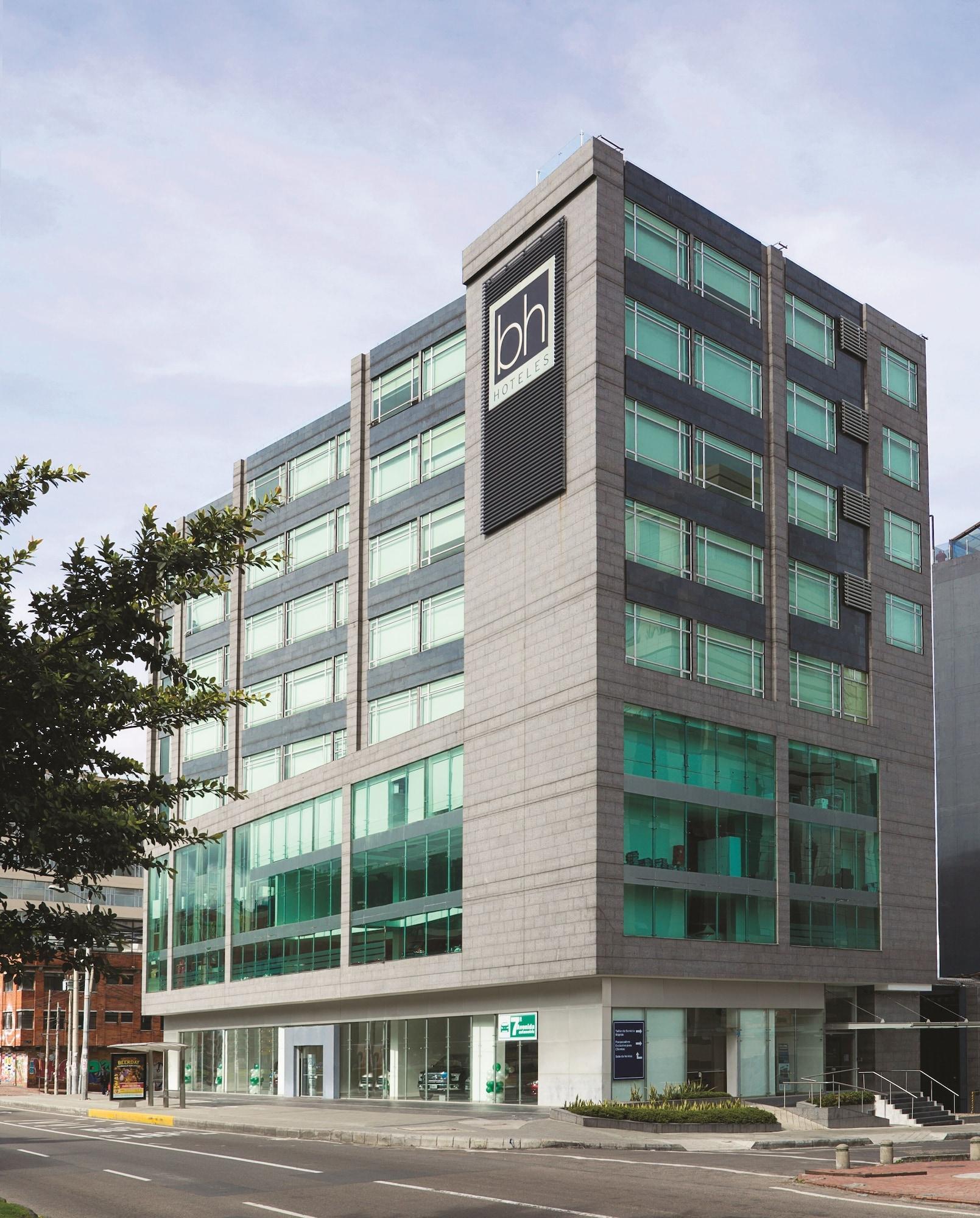 Vista Exterior Hotel bh Usaquen