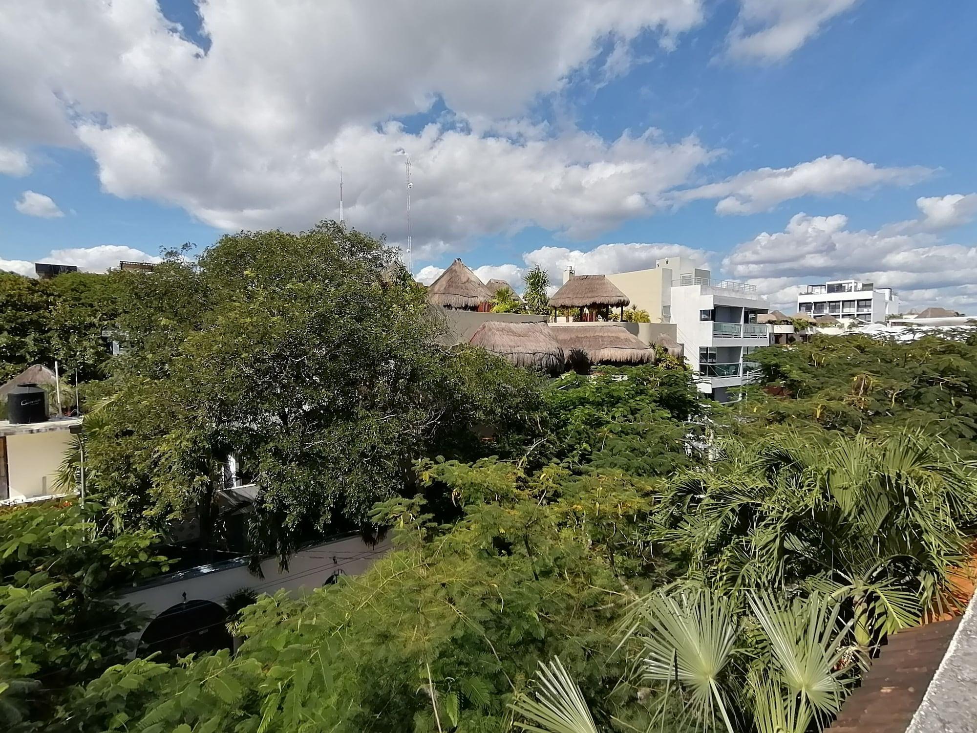 Vista Exterior Embarcadero Maya B&B