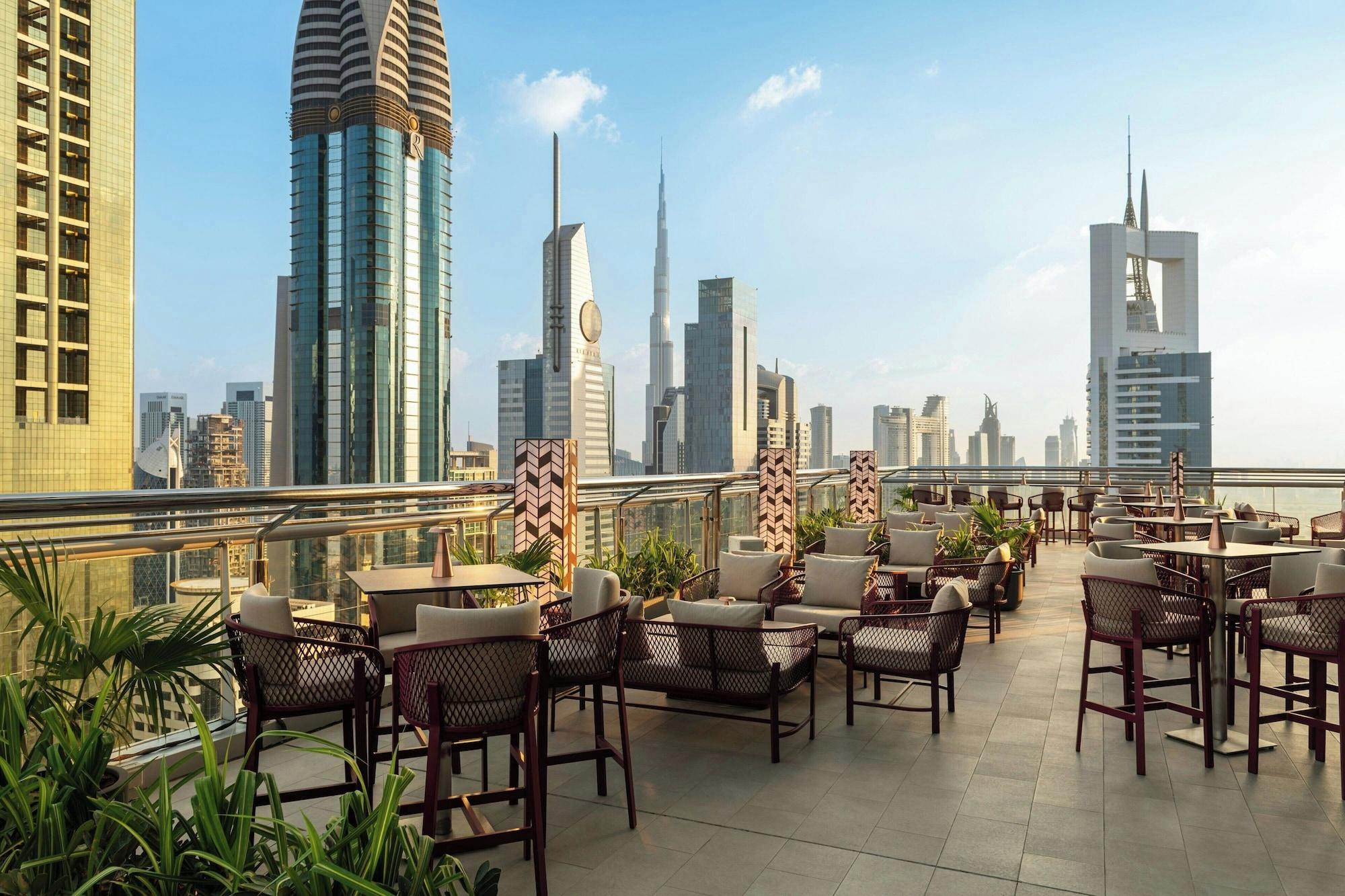 Restaurant Four Points by Sheraton Sheikh Zayed Road, Dubai
