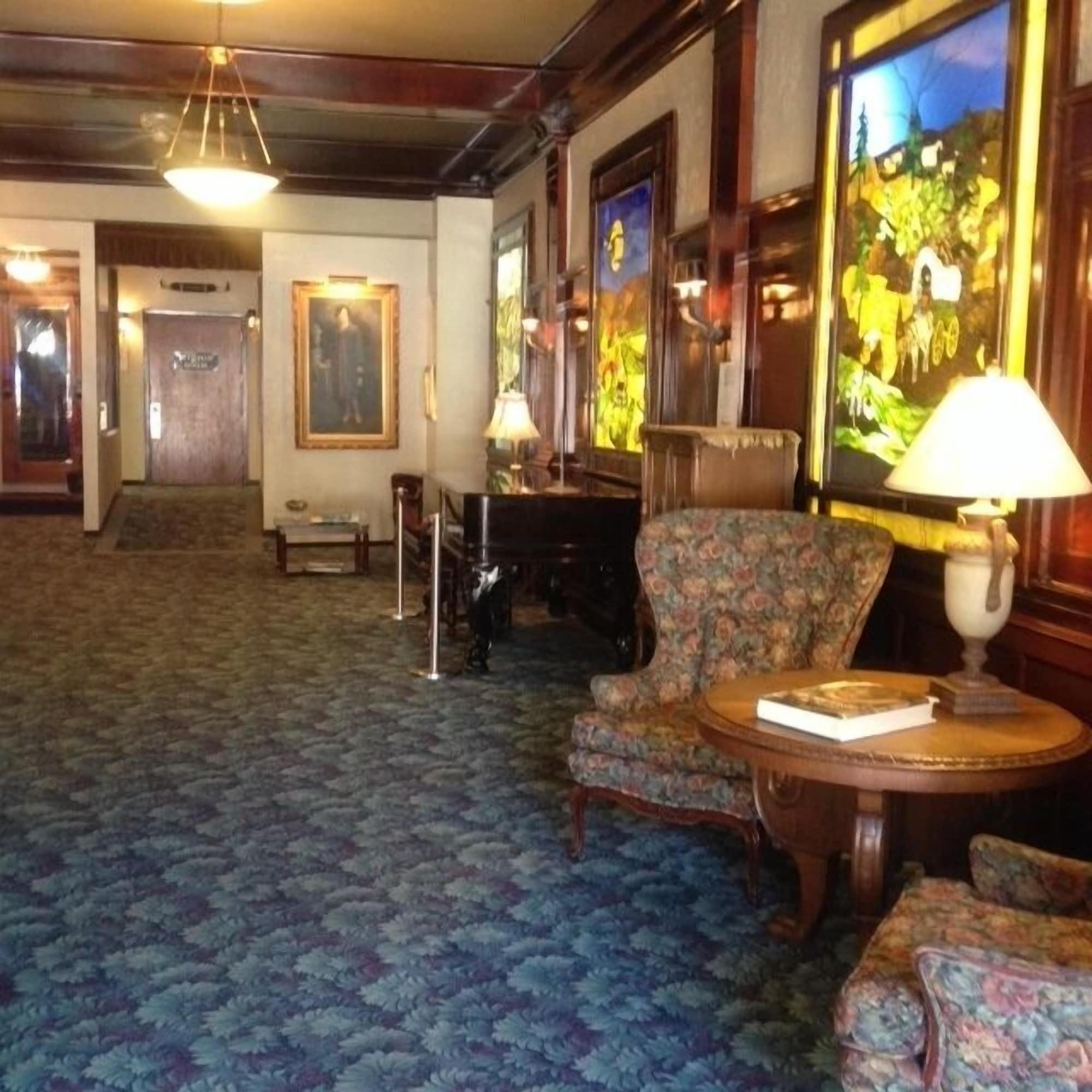 Vista Lobby Historic Cary House Hotel