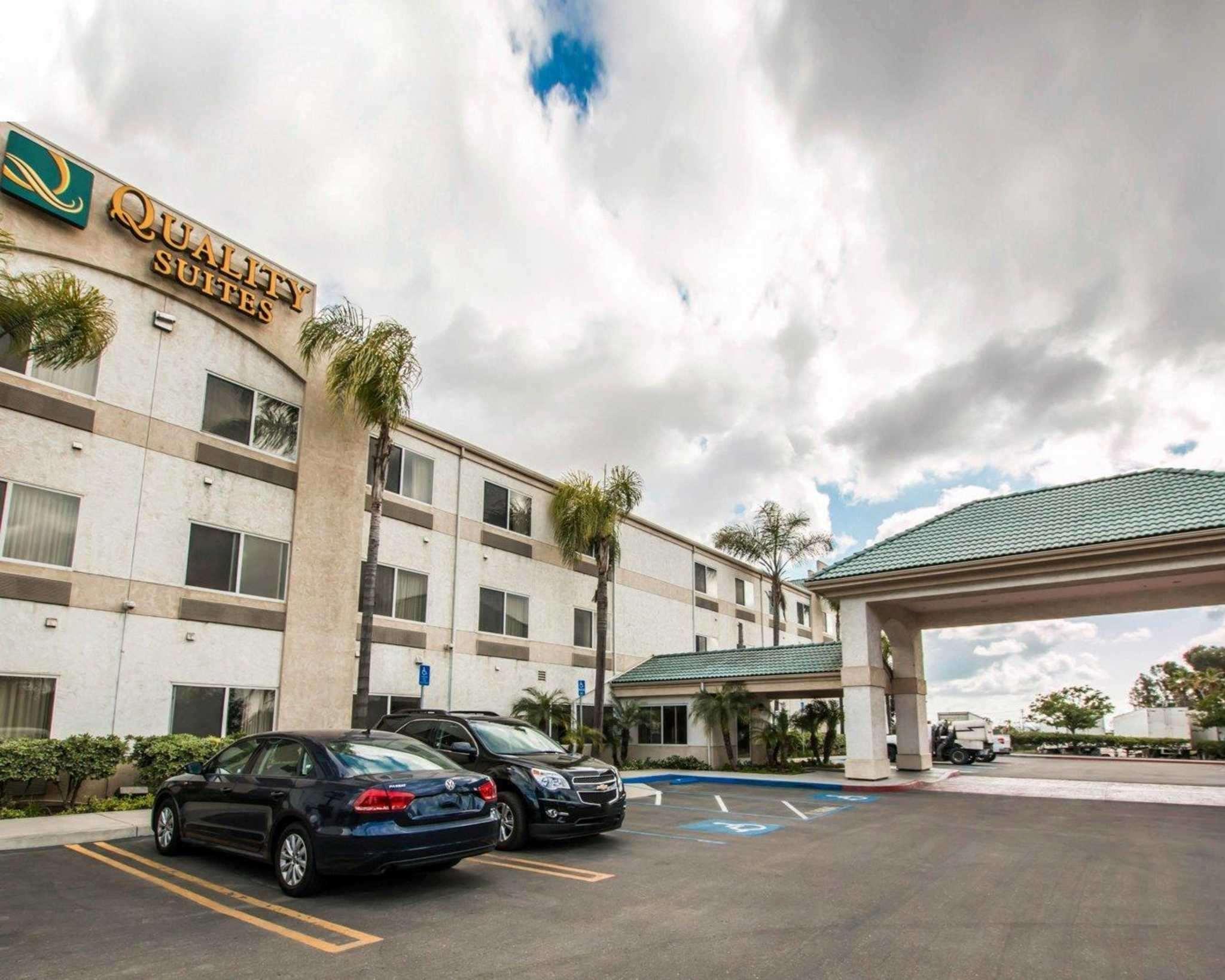 Vista Exterior Quality Suites San Diego Otay Mesa