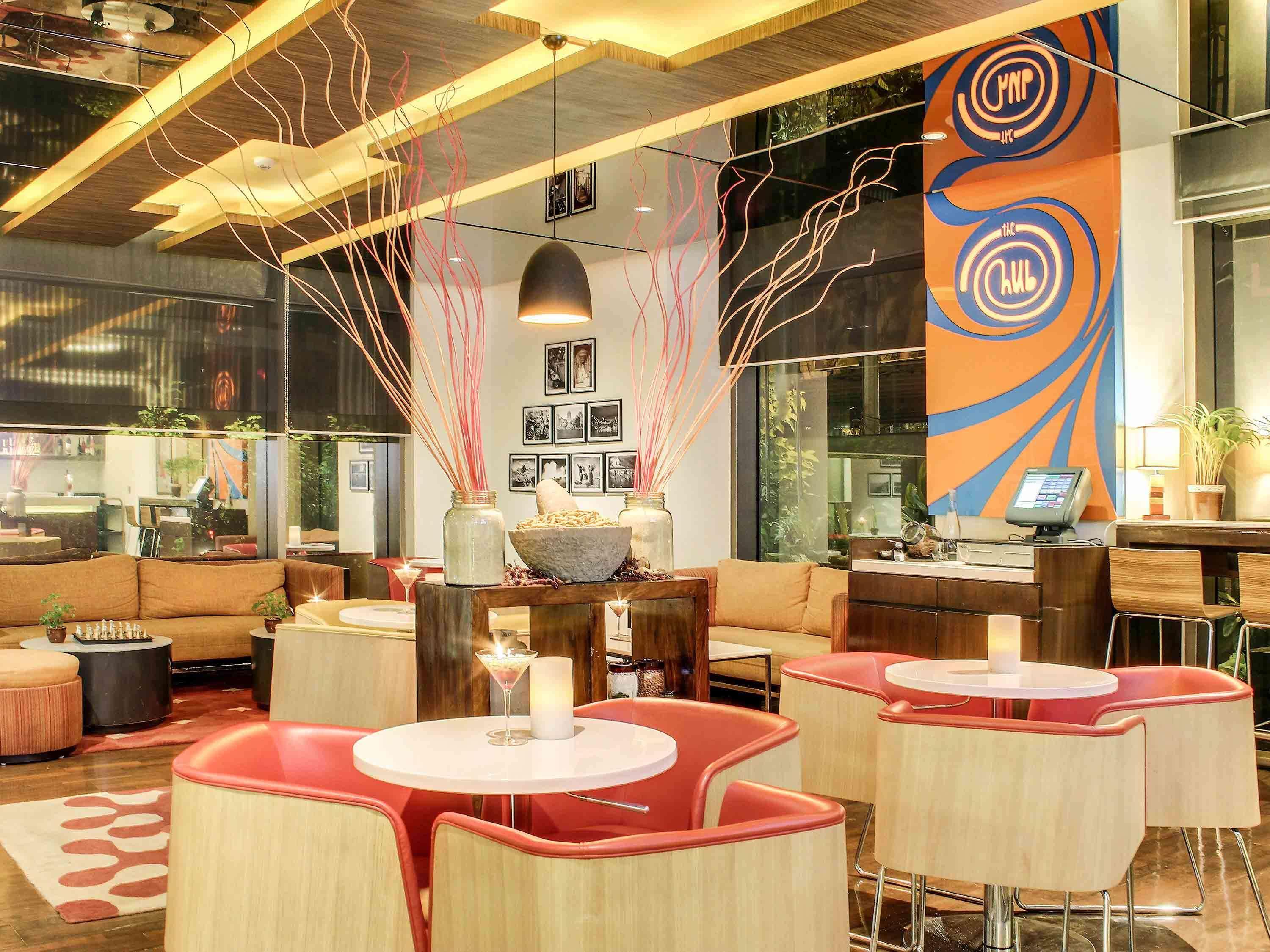 Bar/Salón ibis Mumbai Airport Hotel
