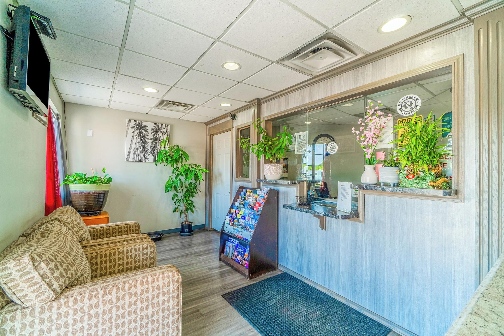 Vista Lobby Deluxe Inn & Suites By OYO Miami OK