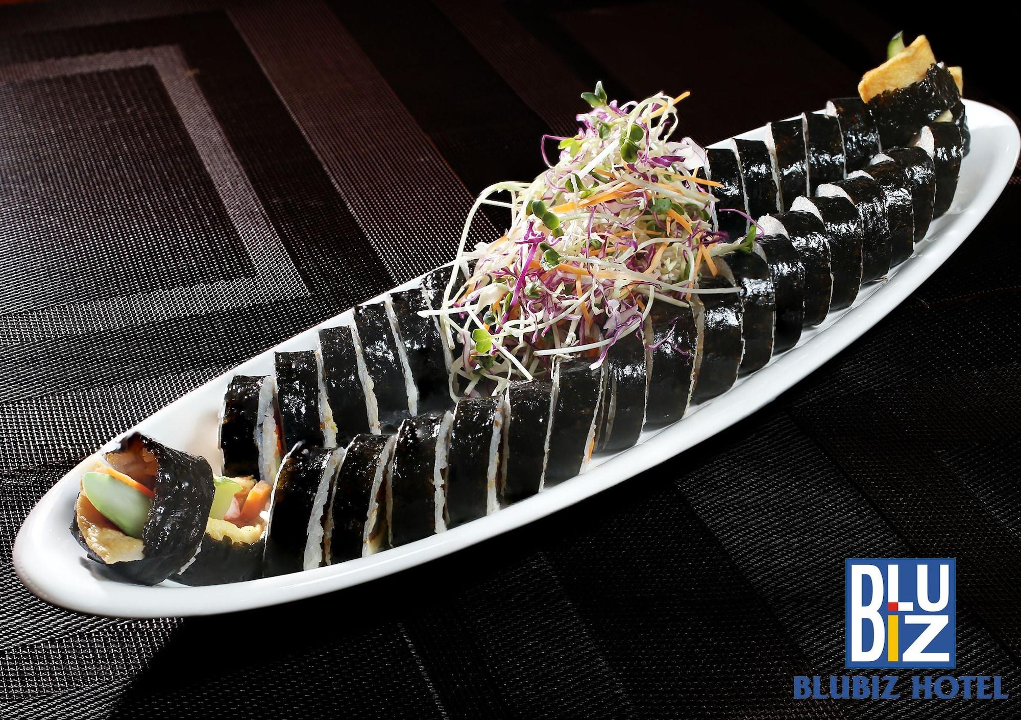Restaurant Blubiz Hotel My Dinh Song Da