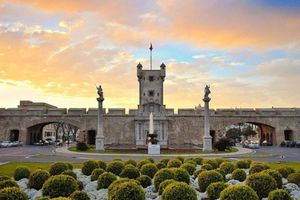 Actividad - Recorrido panorámico a pie por Cádiz
