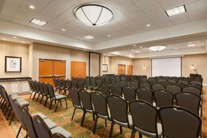 Alojamiento - Hilton Garden Inn Solomons