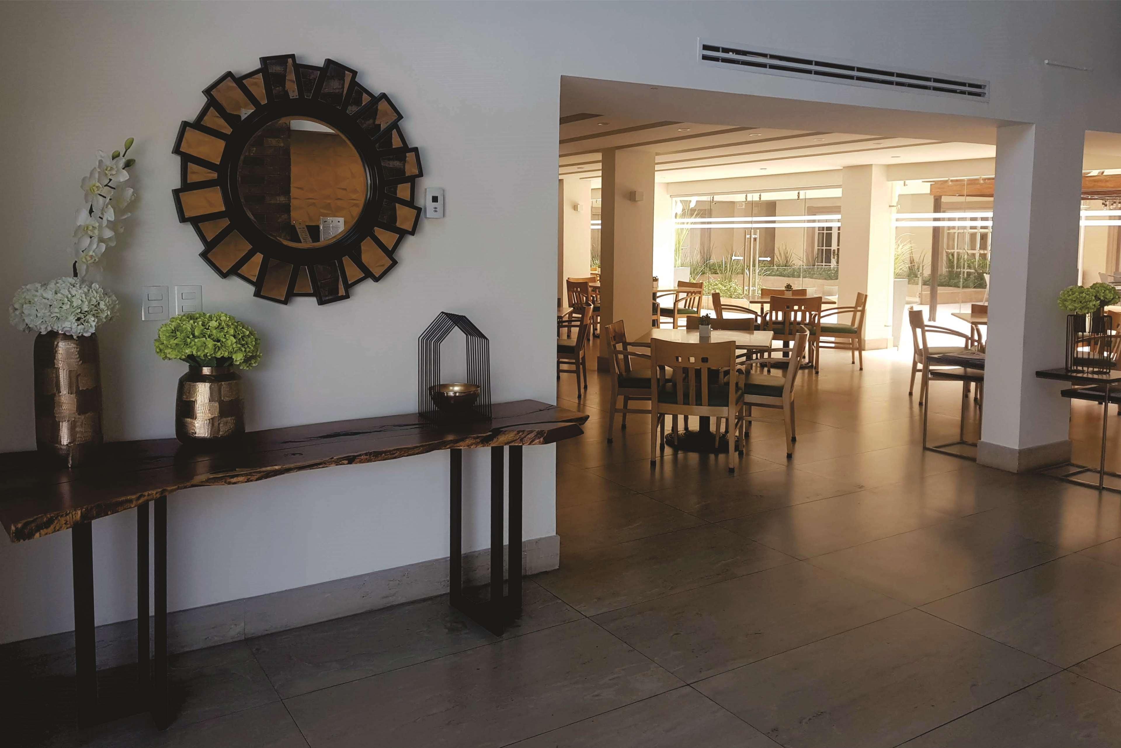 Restaurant Best Western Plus Monterrey Colon