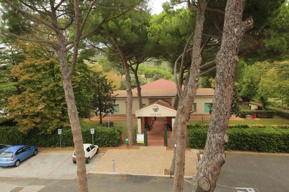 Vista Exterior Hotel delle Terme