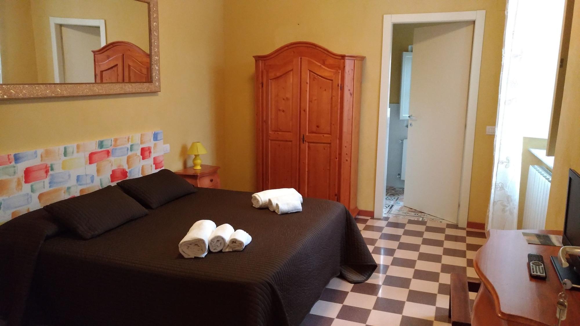 Vista Exterior B&B Principe Calaf 4