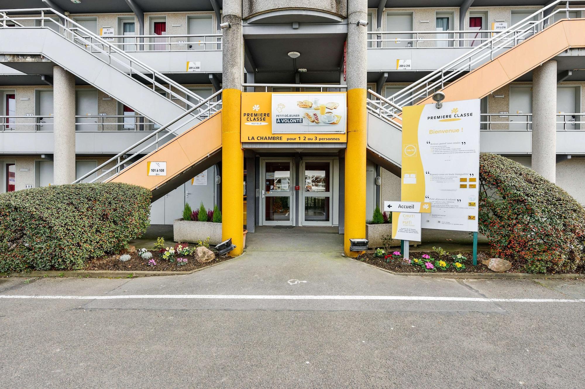 Vista Exterior Premiere Classe Cambrai - Proville