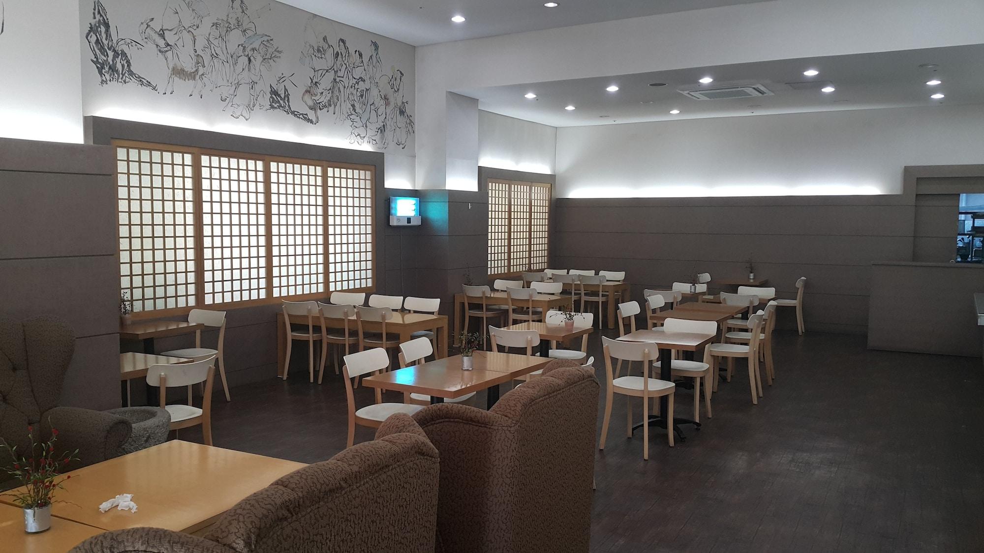 Restaurant Hyundai Residence Seoul