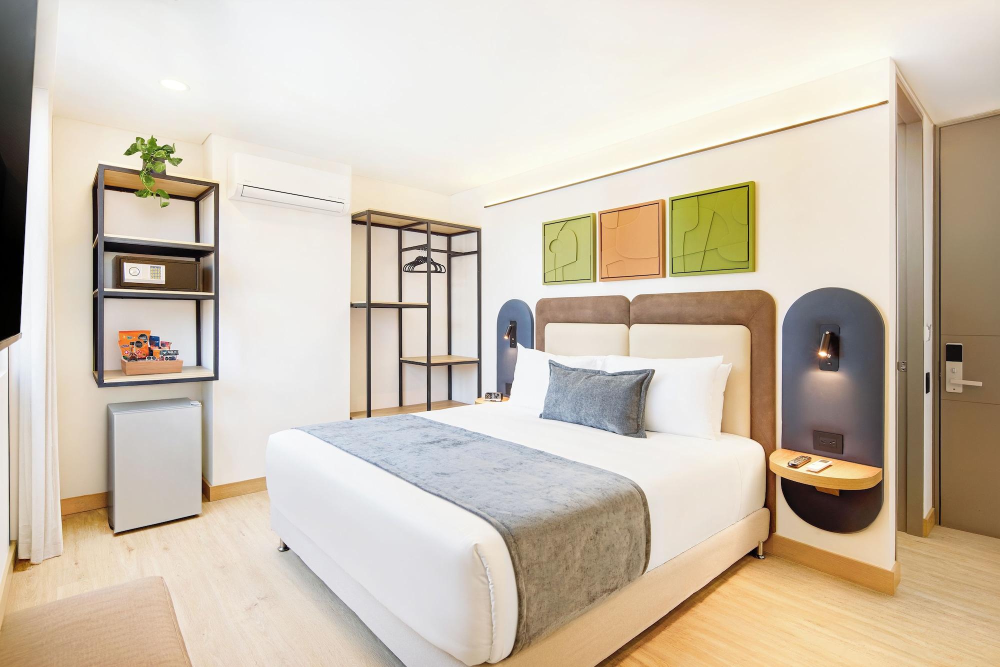 Varios Blues Suites Laureles