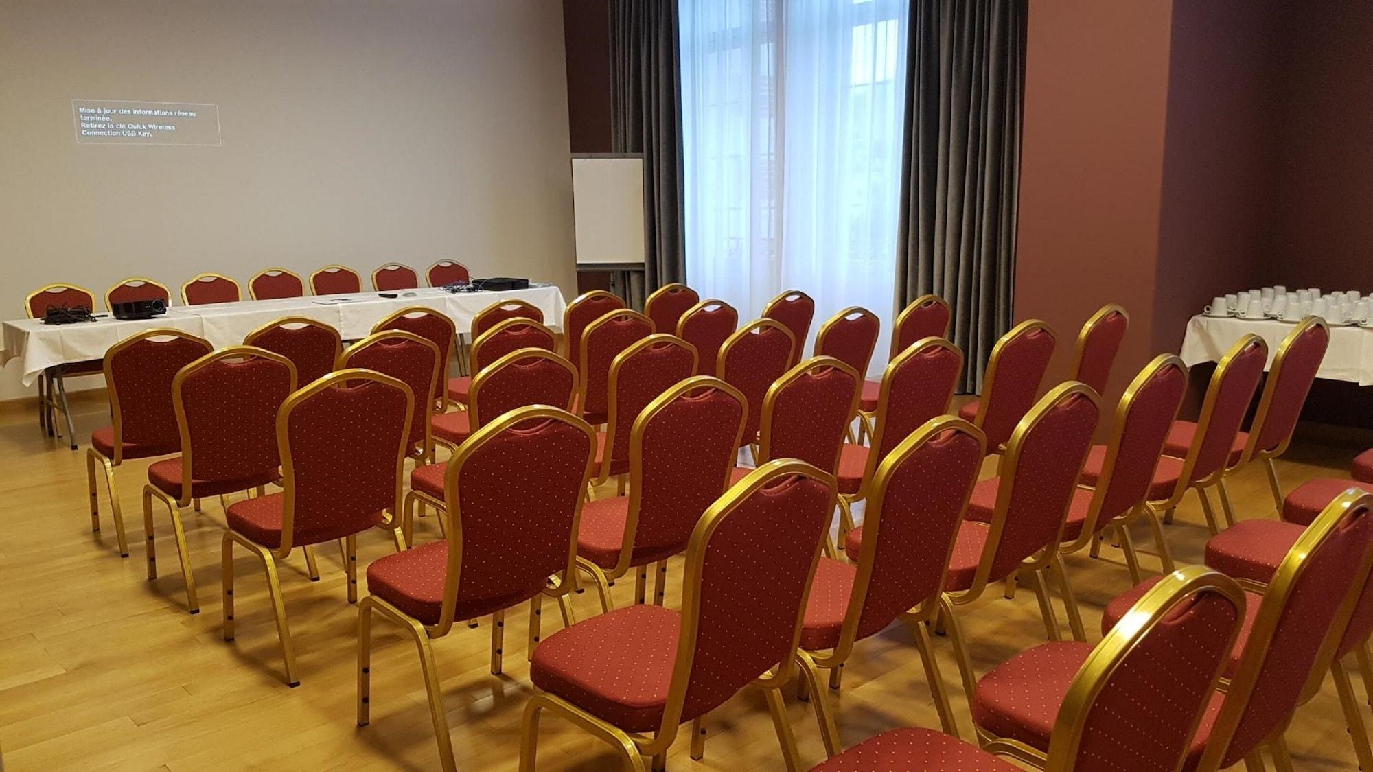 Sala de Reuniones Les Jardins du Mess