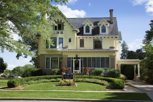 Alojamiento - Honeybee Inn Bed & Breakfast