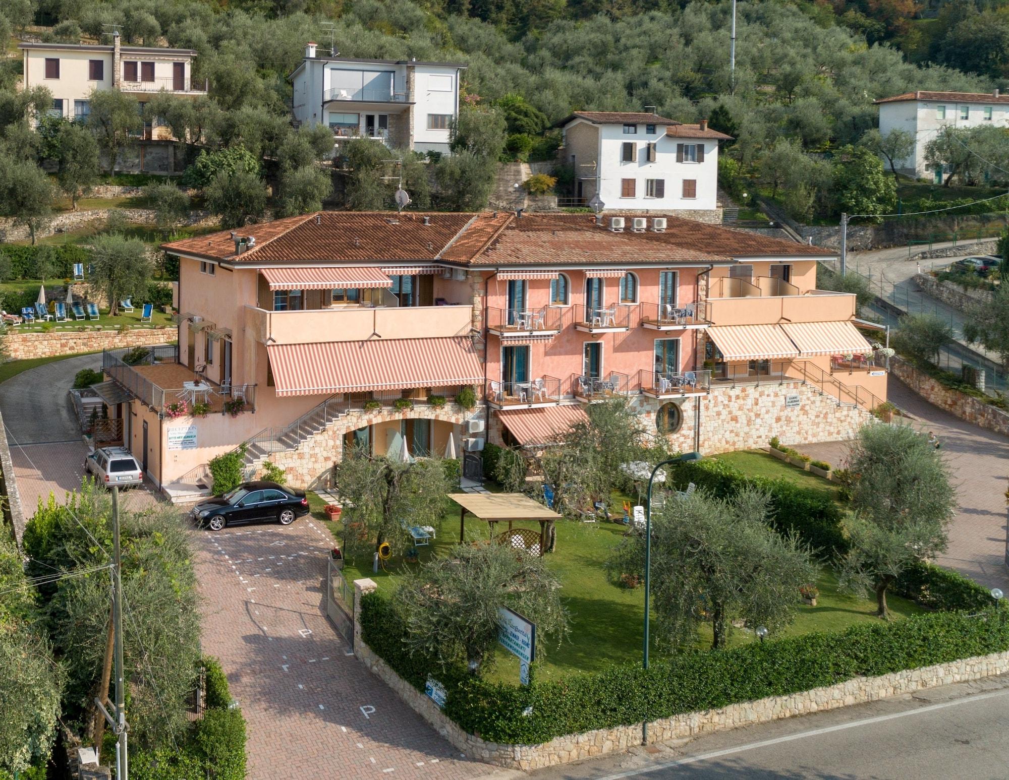 Varios Residence Villa Margherita