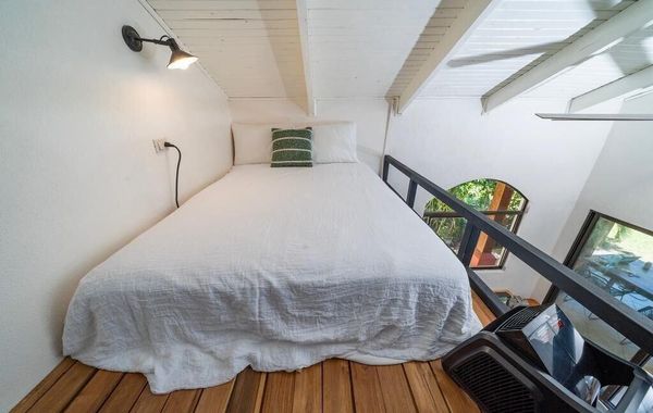 Renovated condo 5 minute walk to the beach - Hoteles con jacuzzi en Potrero Guanacaste