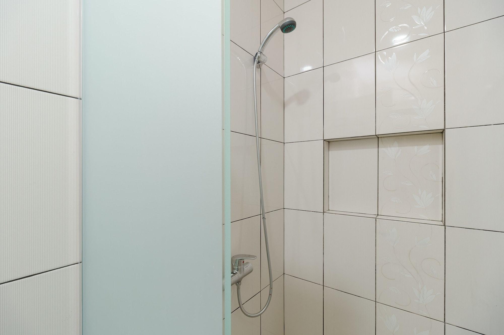 Equipamiento de Habitación RedDoorz Syariah near Universitas Serambi Mekkah