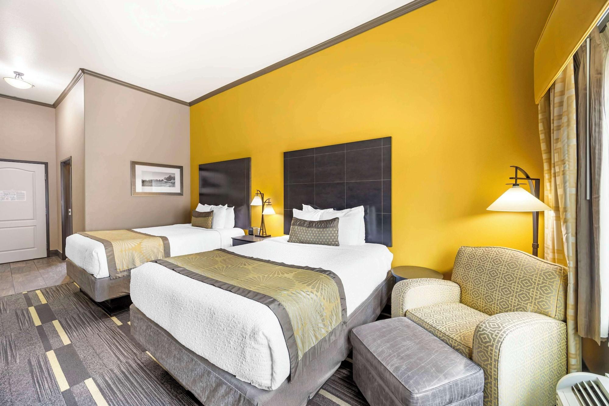 Habitación Best Western Plus Emerald Inn & Suites