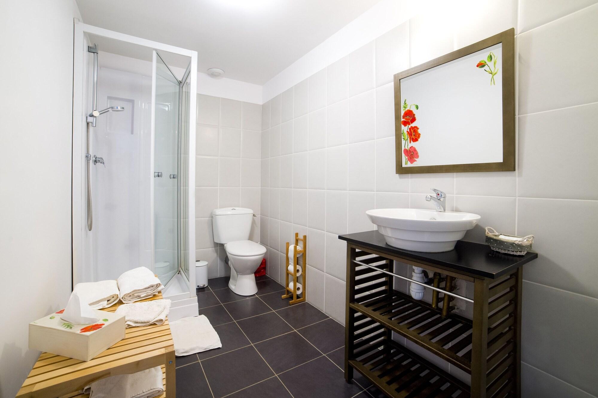 Equipamiento de Habitación Chambres d'hôtes - Entre Dolmens et Fontaines