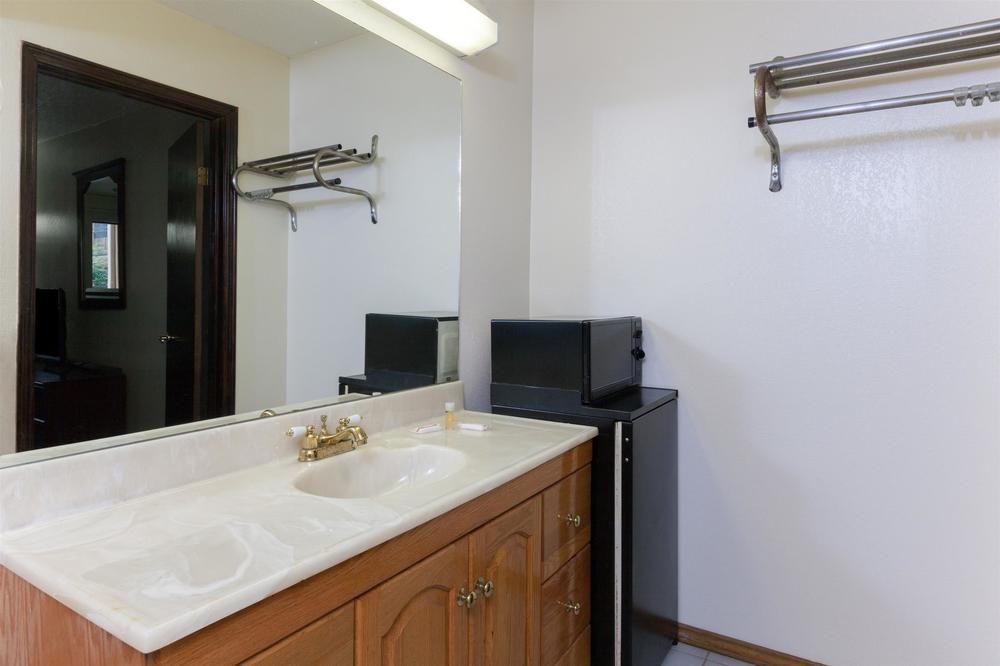Set de Habitación Days Inn by Wyndham Oklahoma City Fairground