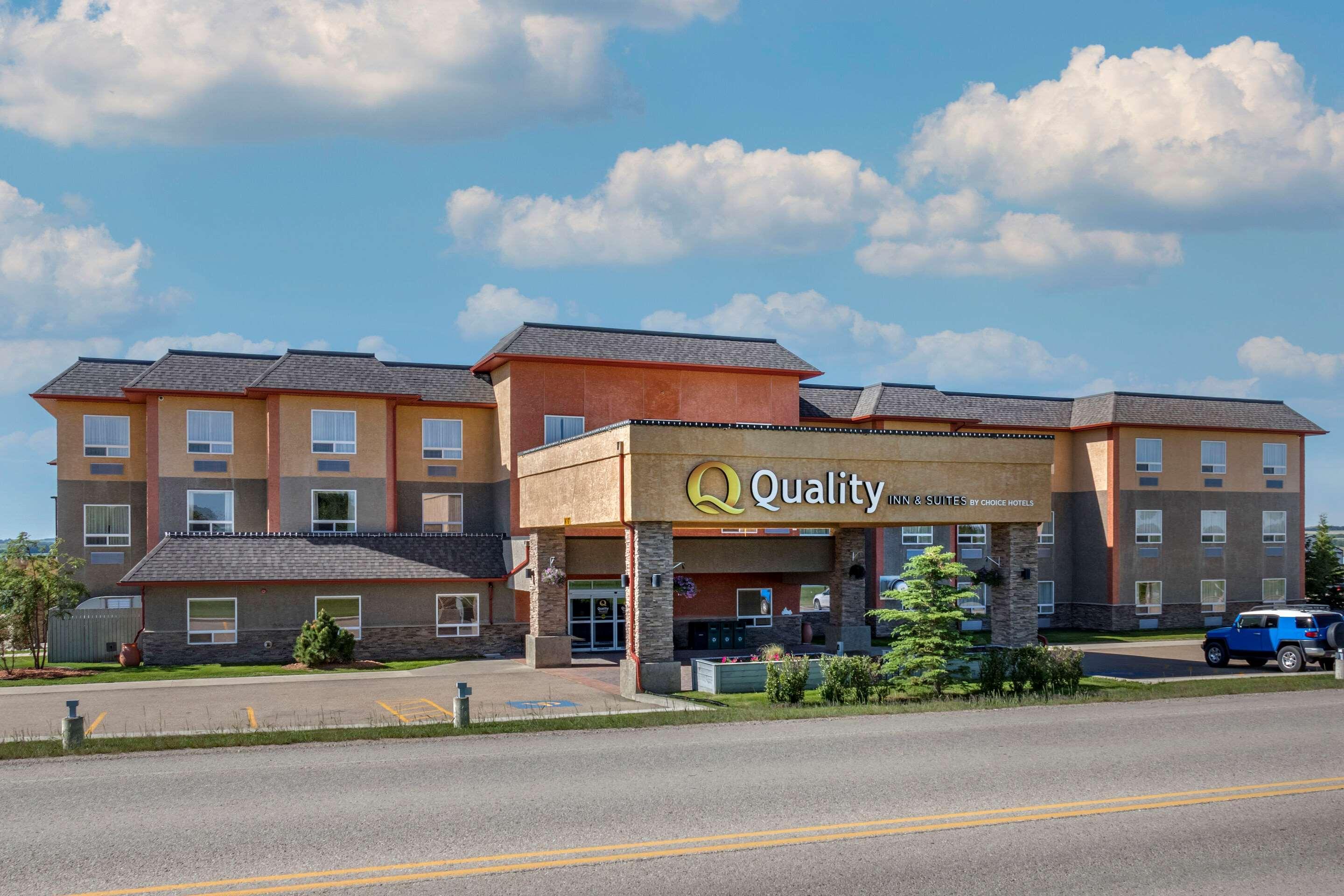Vista Exterior Quality Inn & Suites