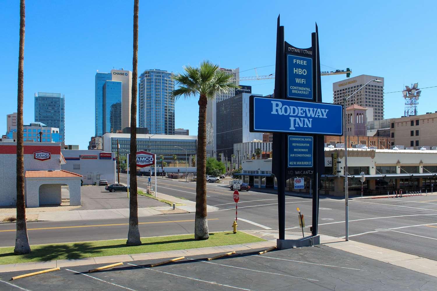 Vista Exterior Central Phoenix Hotel