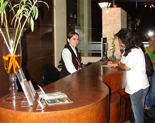 Vista Lobby Quo Vadis