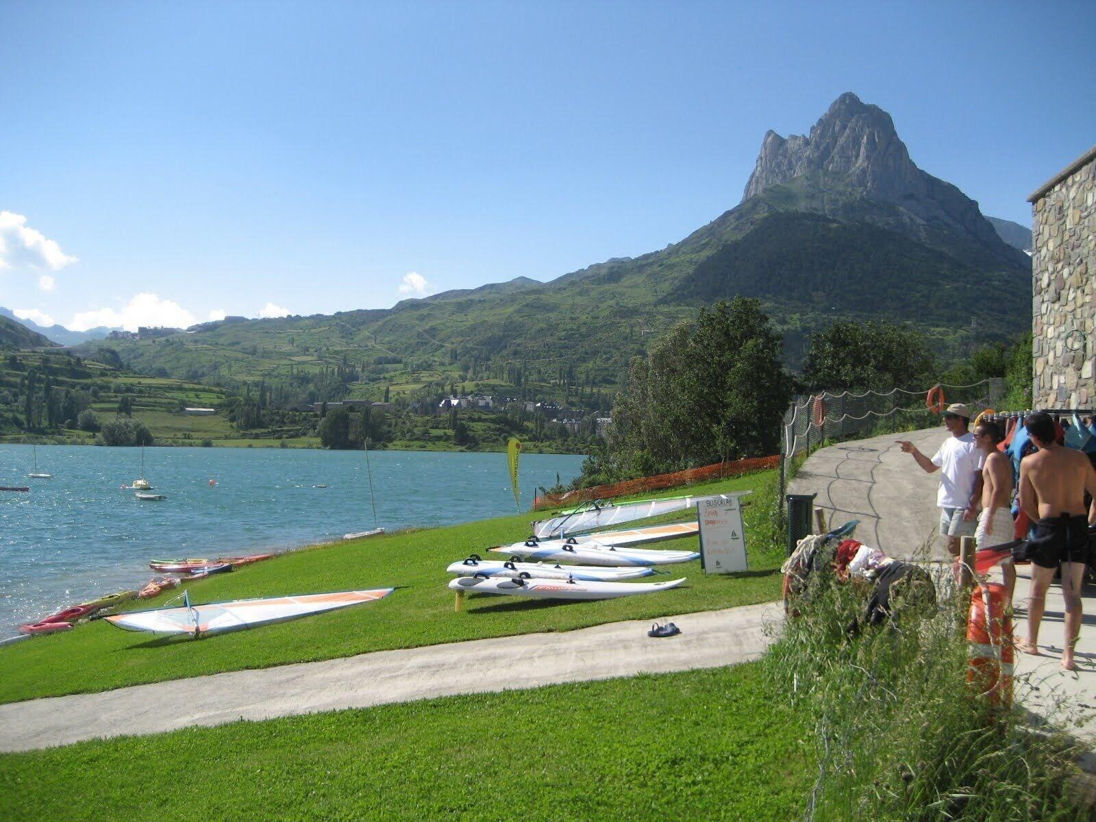 Vista Exterior Hotel Valle De Izas