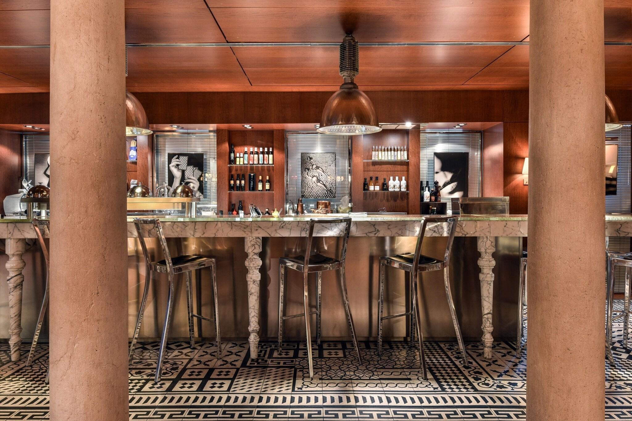 Bar/Salón Palazzina Grassi