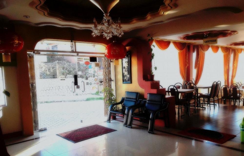 Vista Lobby Hotel Paraiso del Lago