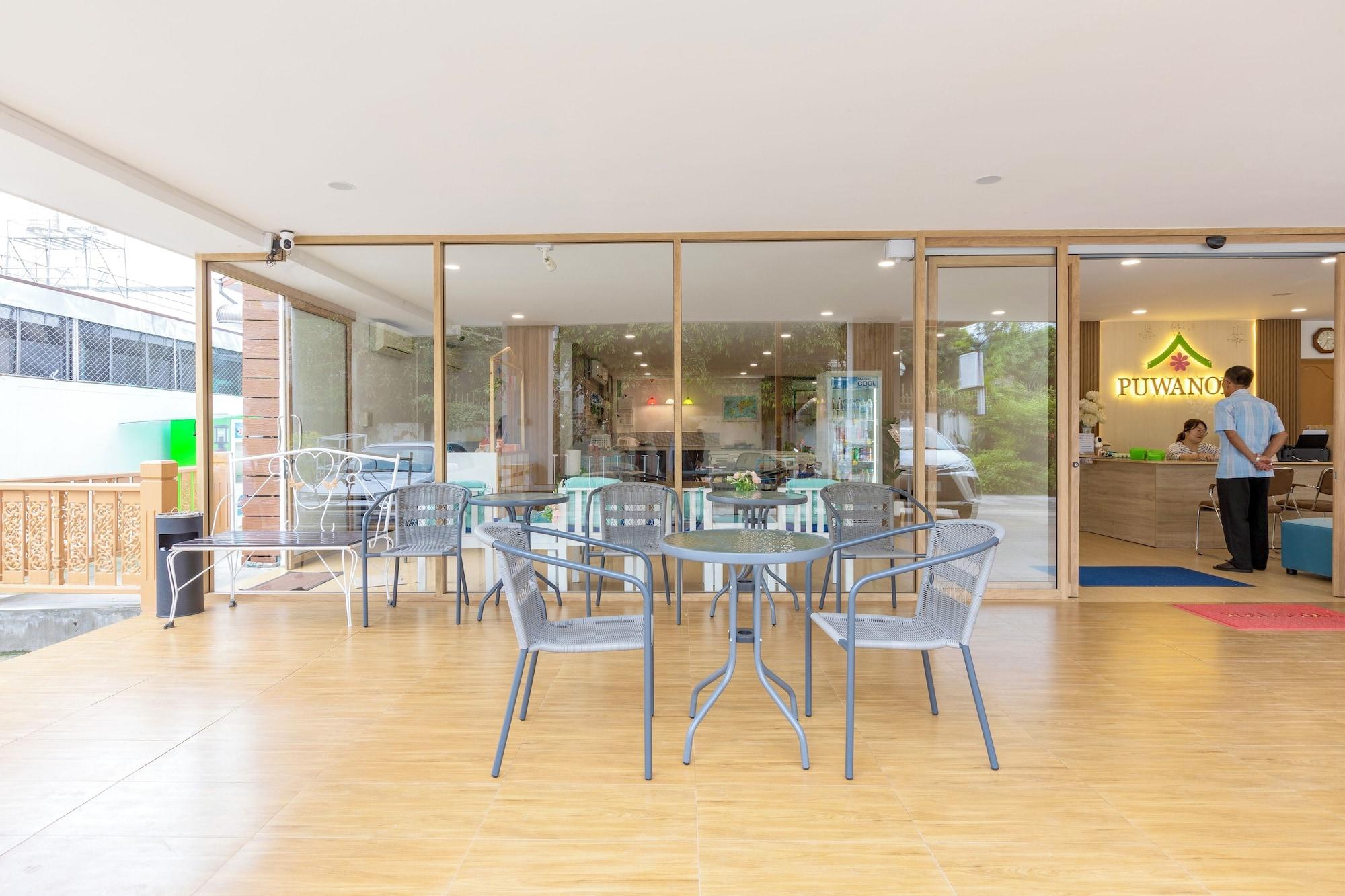 Vista Exterior Puwanon Place