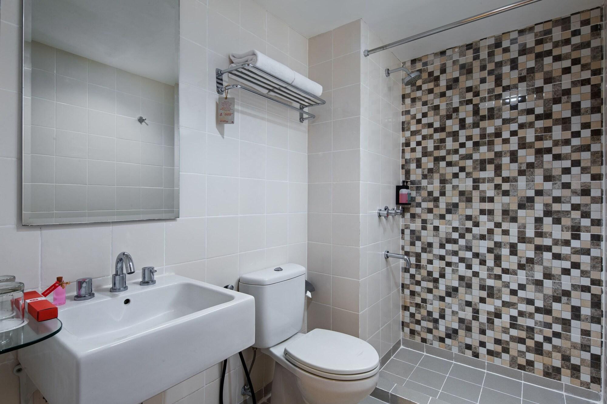 Equipamiento de Habitación Amaris Hotel Pancoran