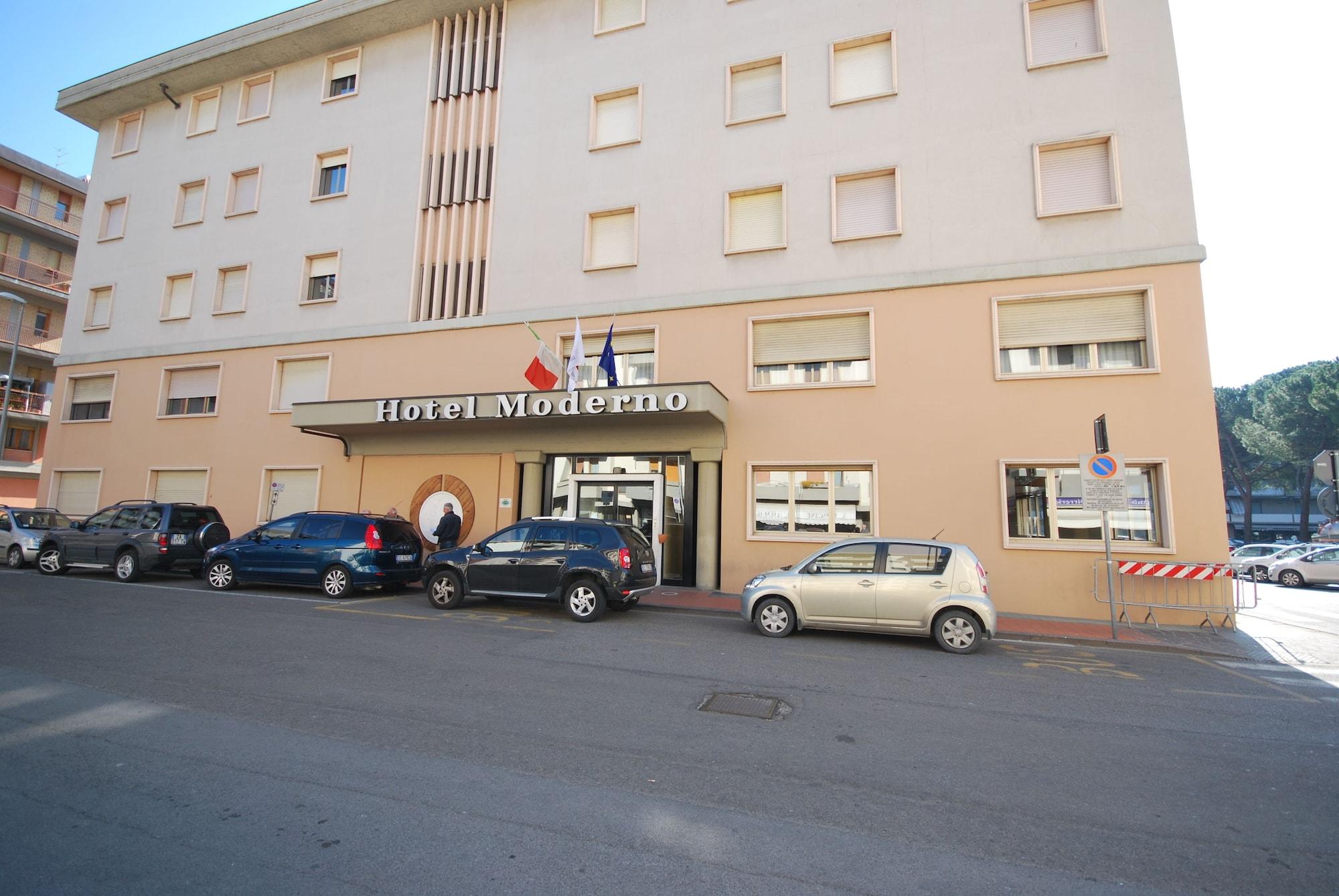 Vista Exterior Hotel Moderno