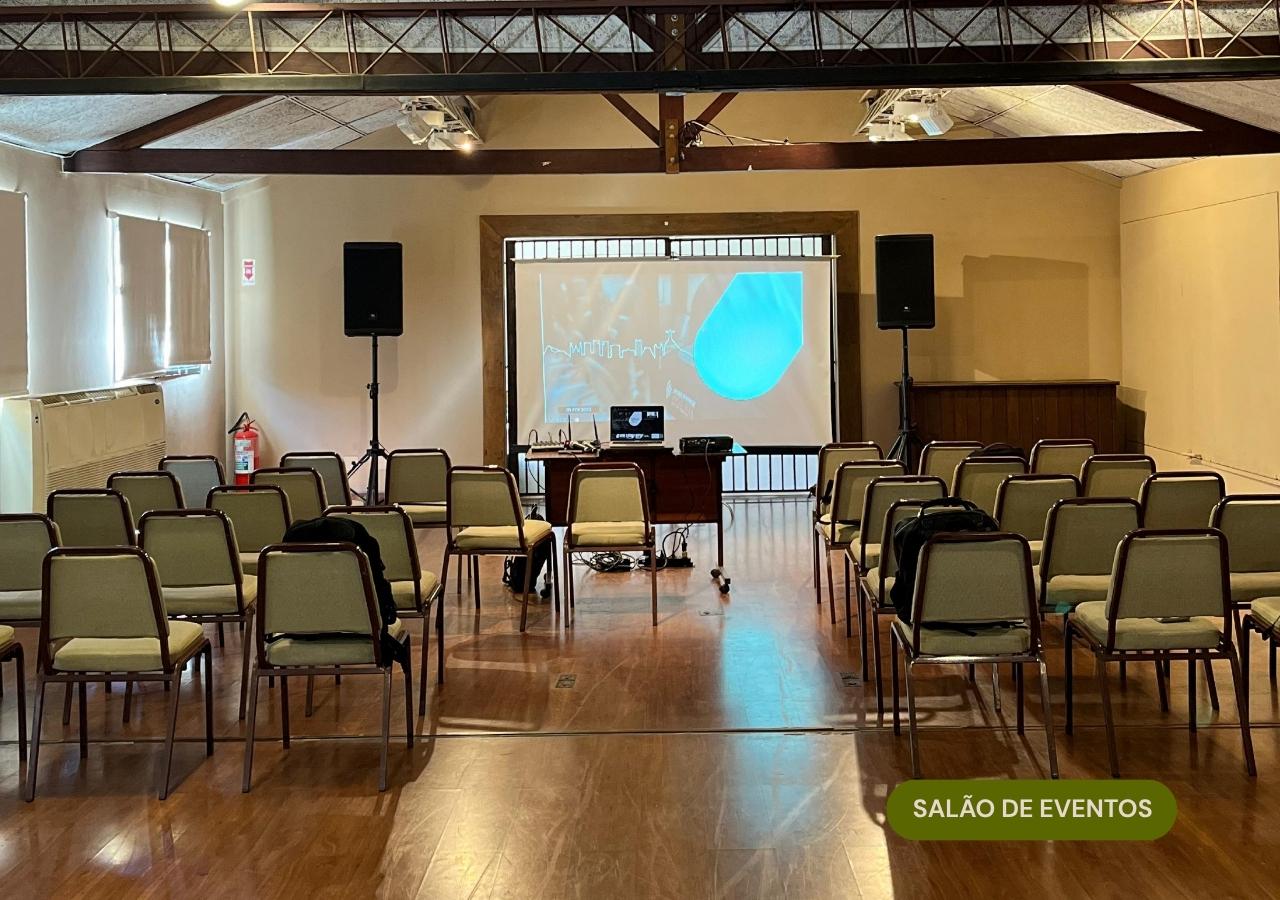 Sala de Reuniones Kastel Itaipava