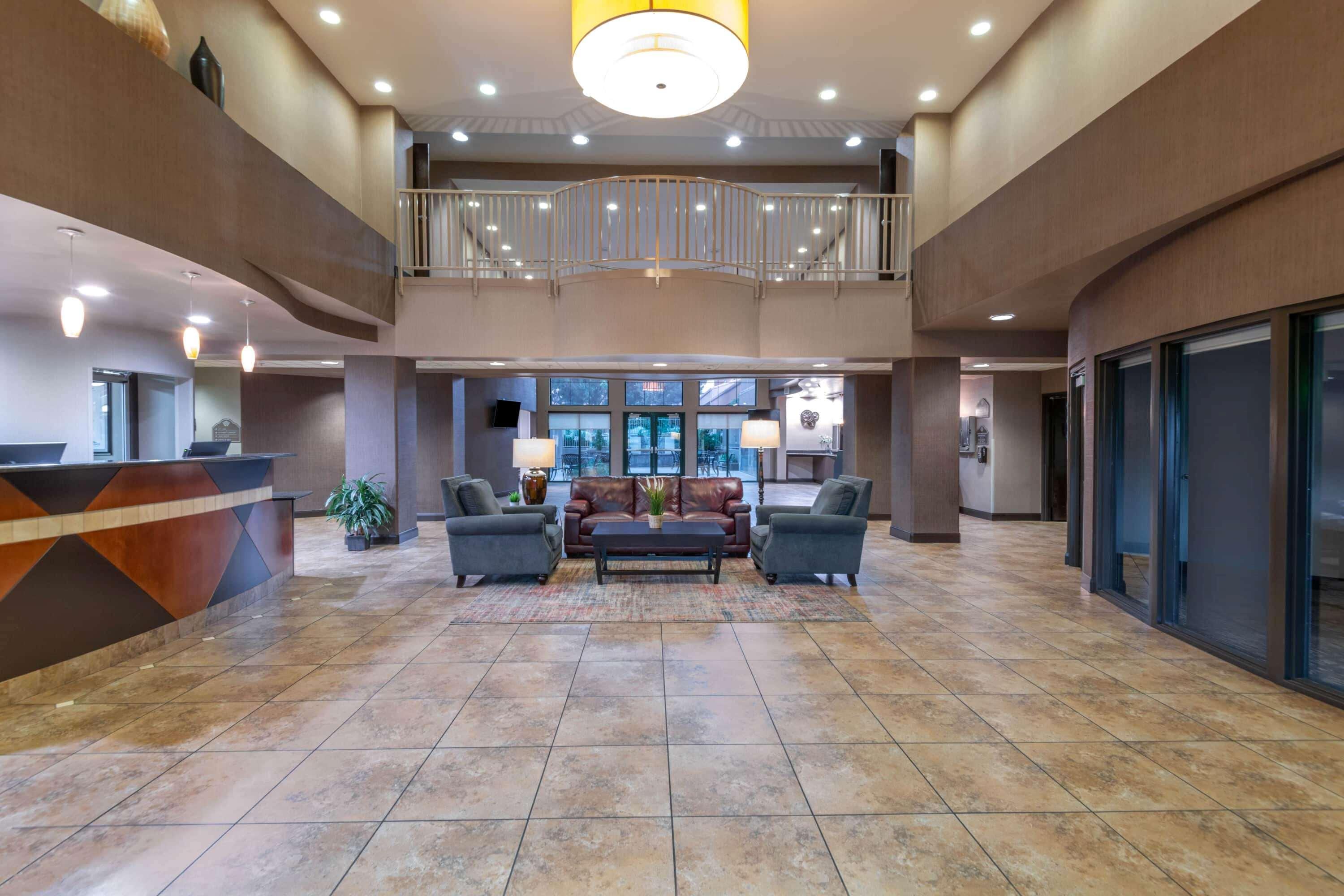 Vista Lobby Wingate by Wyndham St. George