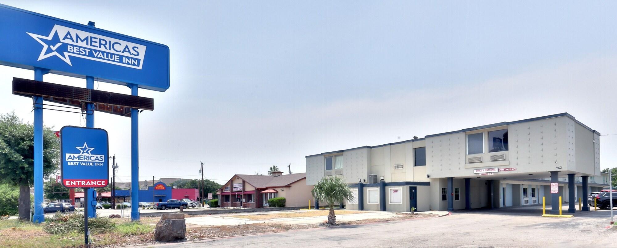Varios Americas Best Value Inn San Antonio Airport South