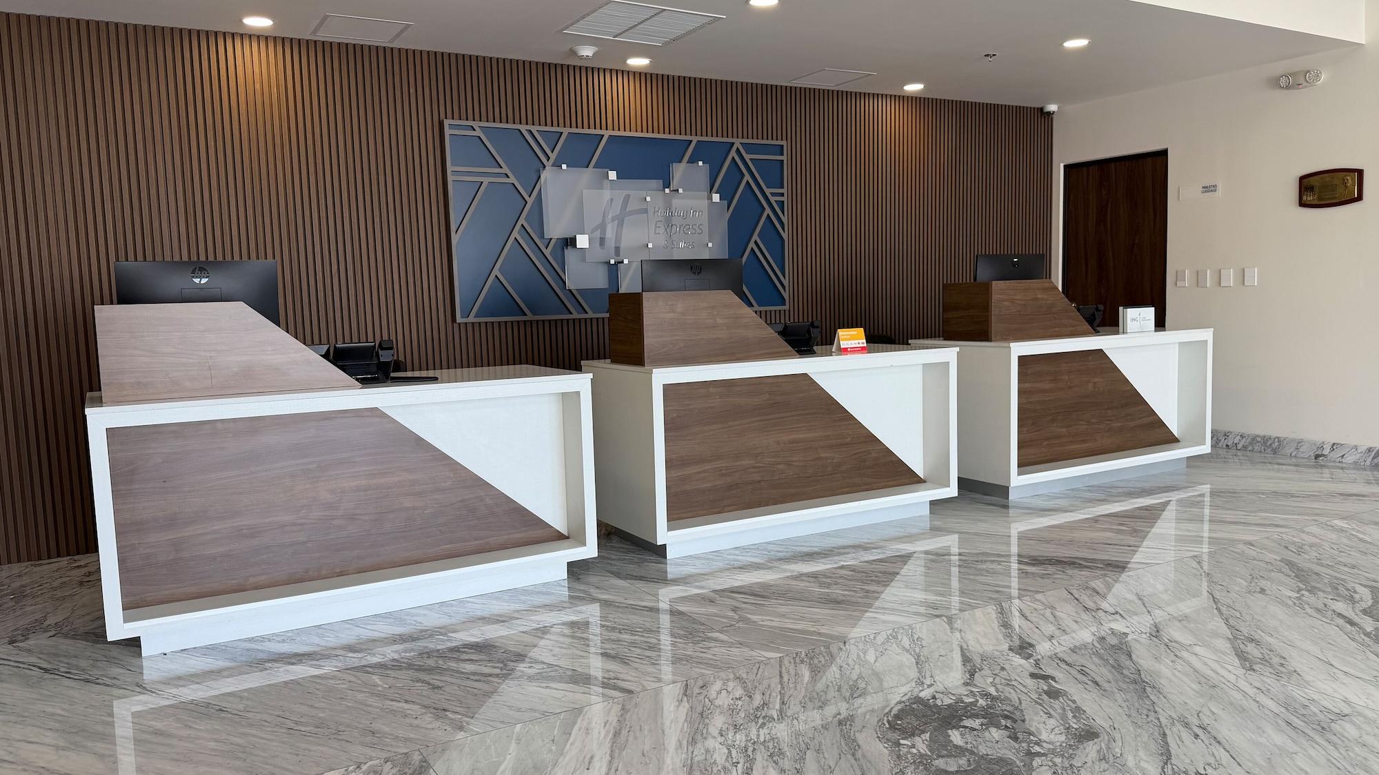 Vista Lobby Holiday Inn Express And Suites Los Mochis Centro By Ihg