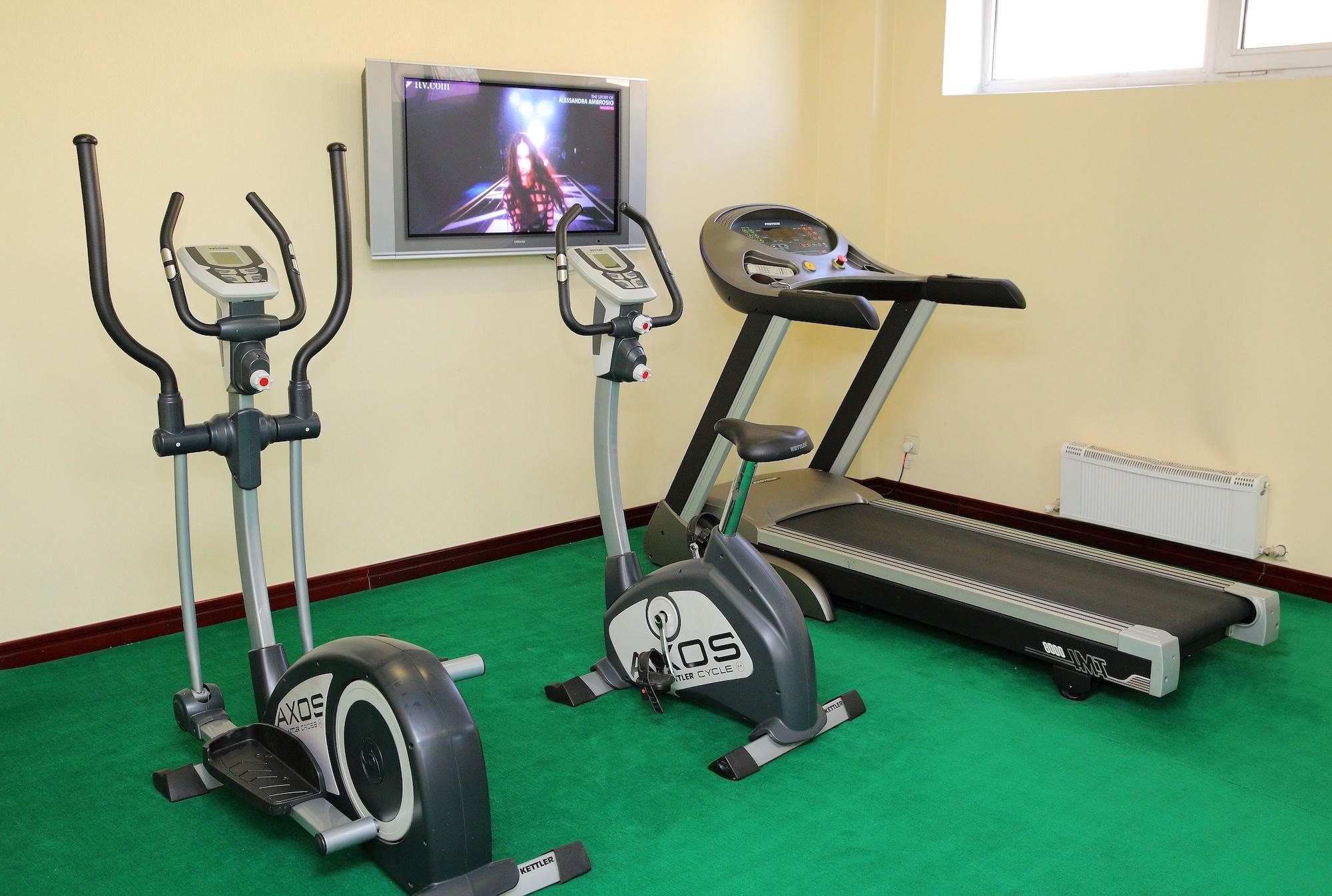 Gimnasio Park Hotel Bishkek