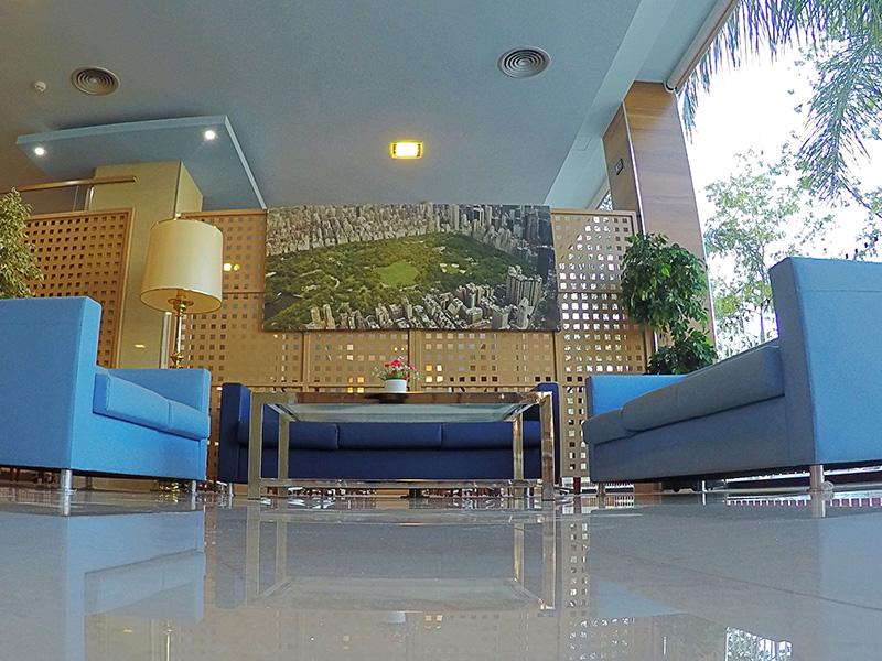 Vista Lobby Hotel Reus Park