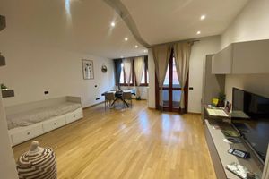 Alquiler Vacacional - Apartment with soul - comfort and authenticity in the center of Novara"