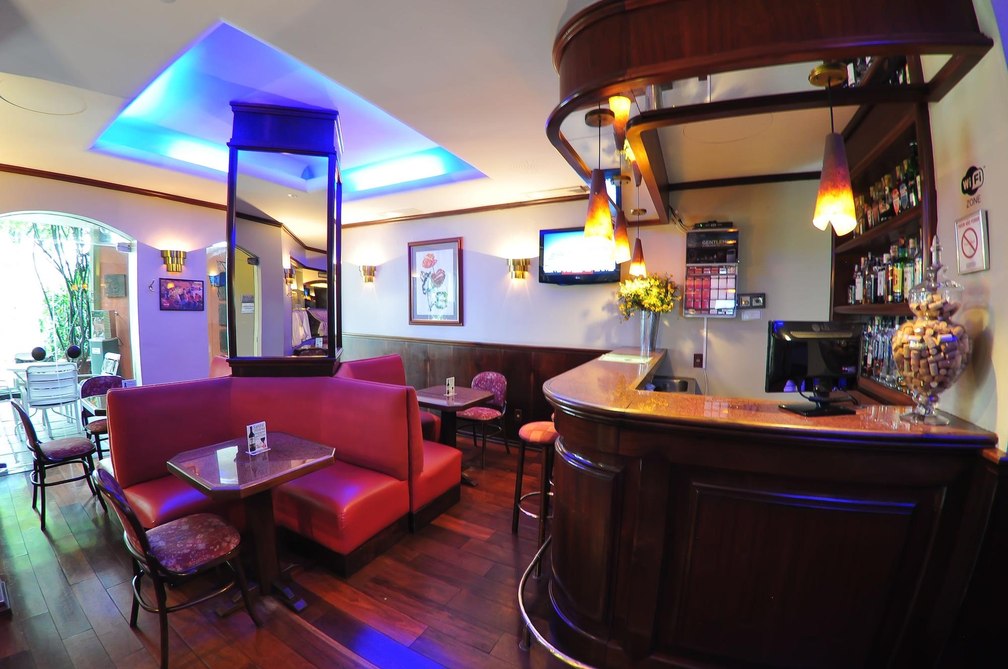 Bar/Salón Ritter Hotéis