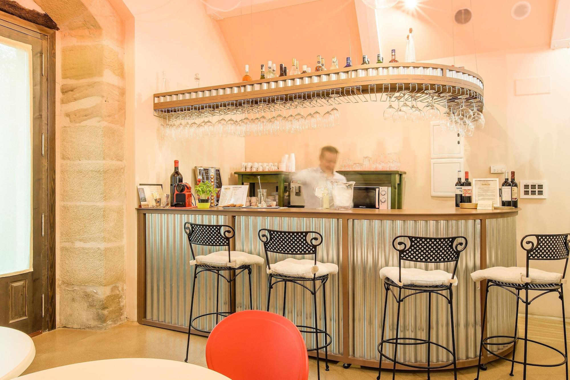 Bar/Salón Rusticae Hotel Teatrisso