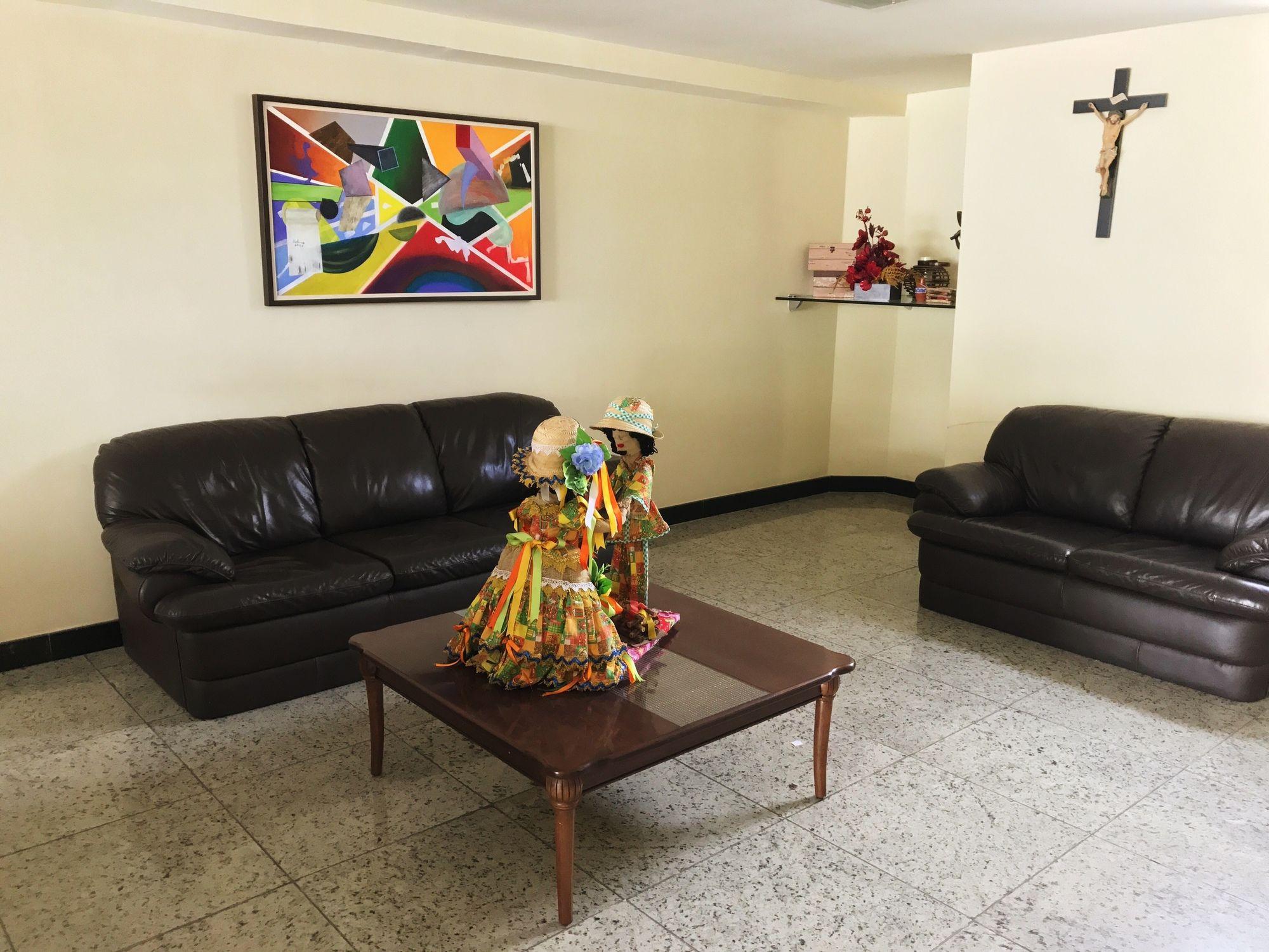 Vista Lobby Confortel Executive