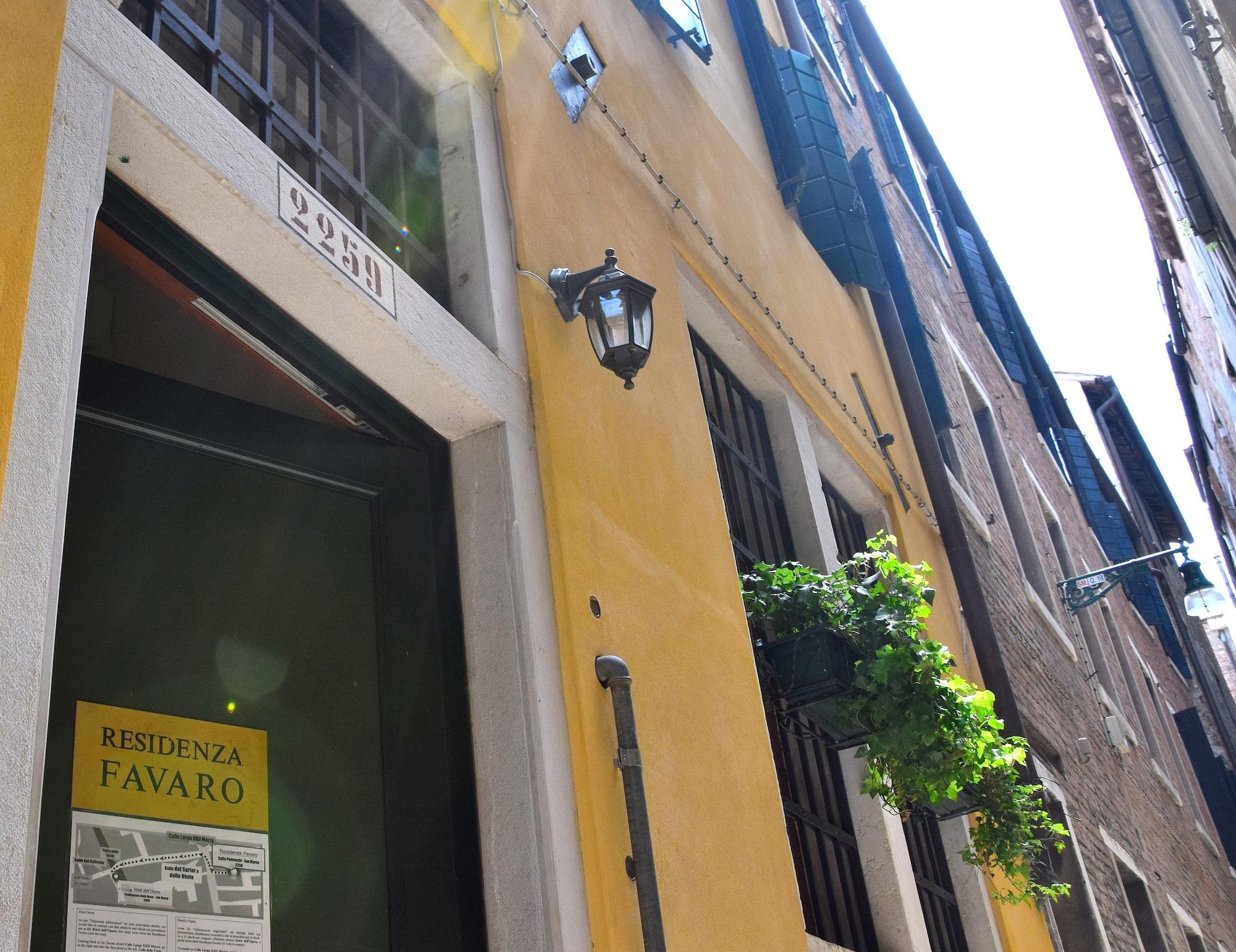 Vista Exterior Residenza Favaro