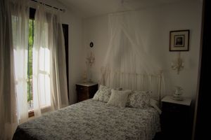 Alquiler Vacacional - Holy Fountain. Country house in Frigiliana, with views of the sea and the mountains.