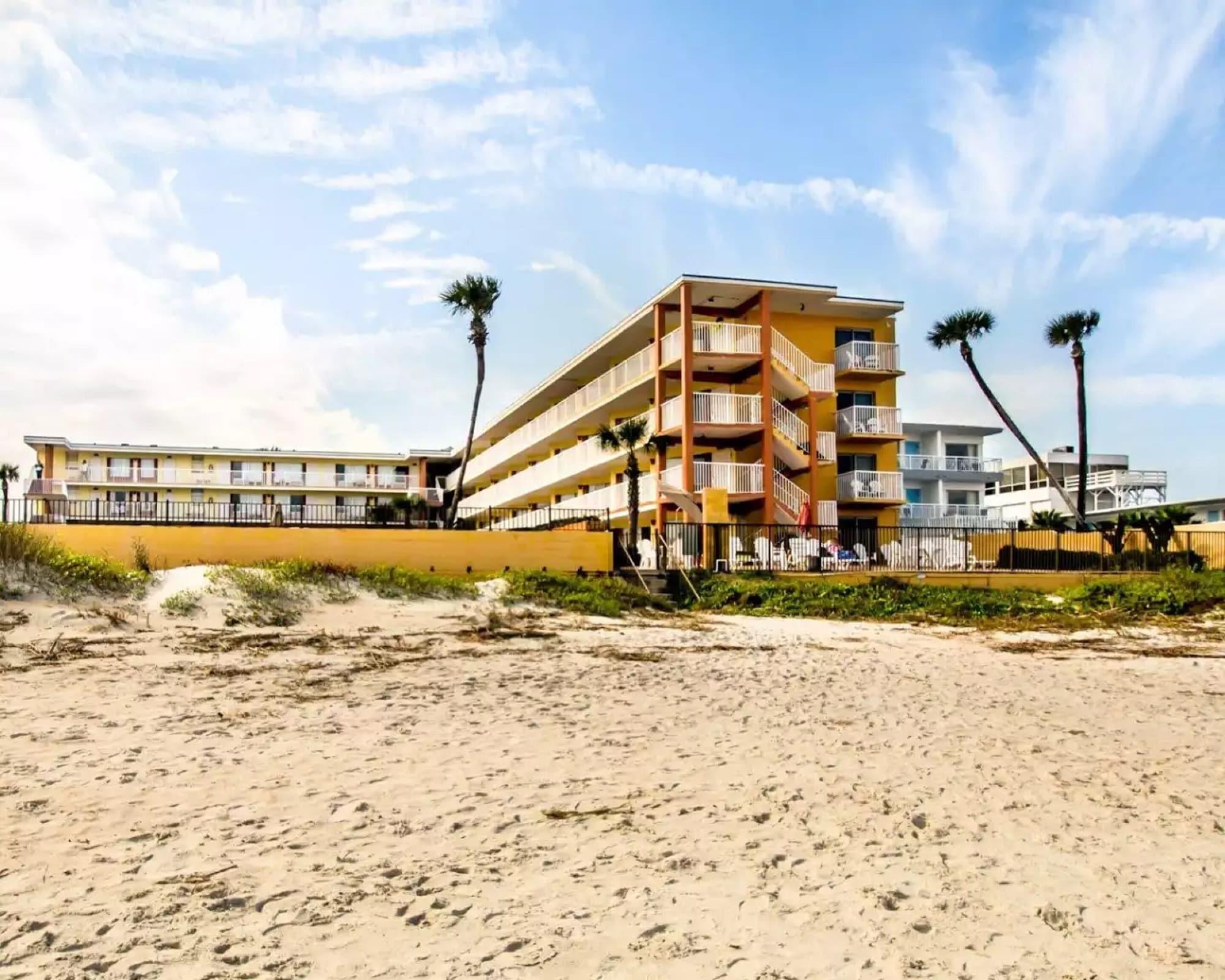 Playa Comfort Inn & Suites Ormond Beach Oceanfront