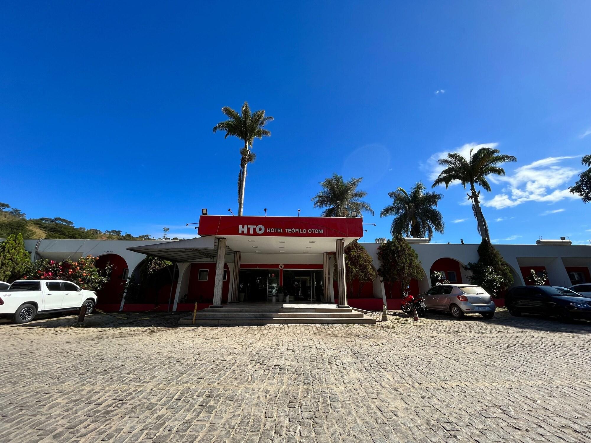 Vista Exterior Hotel Teófilo Otoni